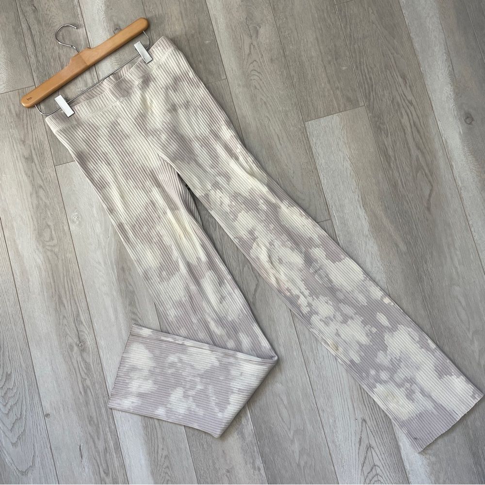 Cotton Citizen Pants tie dye ribbed flare womens Cream Purple (medium) casual